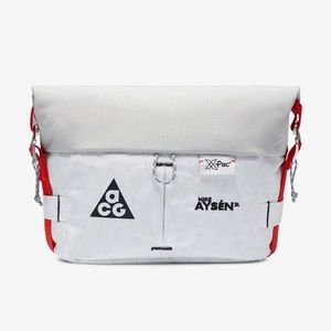 Nike ACG Aysén
Fanny Pack (3L)